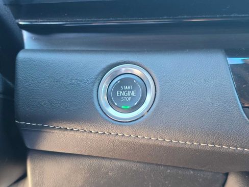 Used 2024 Cadillac Escalade Sport w/ LPO, ONYX Package AWD/4WD image 32