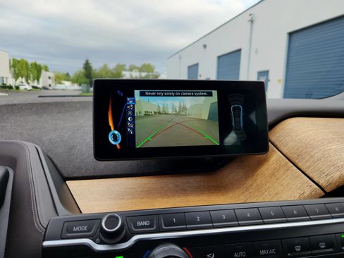 Used 2014 BMW i3 w/ Range Extender RWD image 16