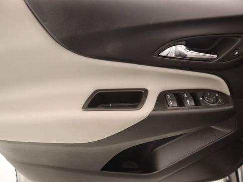 Used 2024 Chevrolet Equinox LS w/ LS Convenience Package image 14