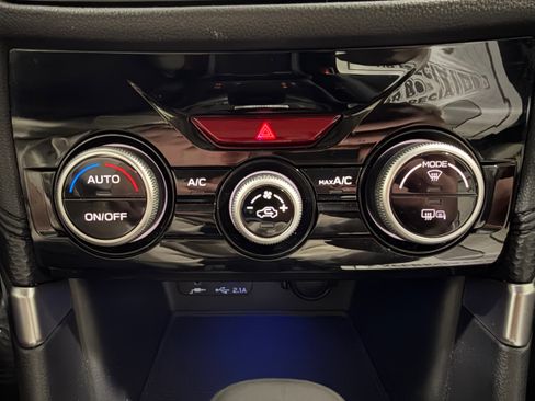 Used 2019 Subaru Forester Premium image 16