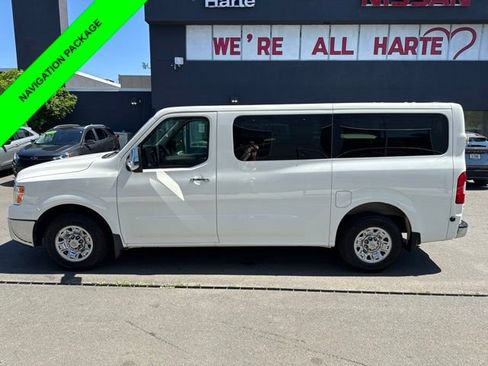 Used 2018 Nissan NV 3500 SV w/ Navigation Package RWD image 6