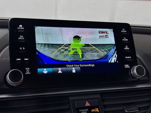 Used 2021 Honda Accord Sport image 5
