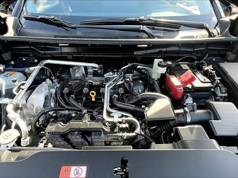 New 2025 Mitsubishi Outlander SE image 11