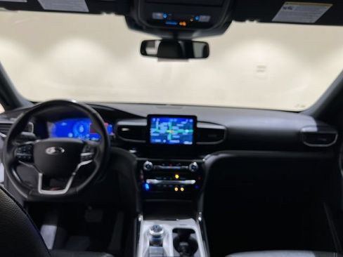 Used 2022 Ford Explorer ST w/ Equipment Group 401A AWD/4WD image 19