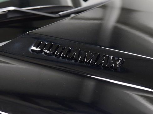 Used 2025 Chevrolet Silverado 1500 High Country w/ Midnight Edition AWD/4WD image 14