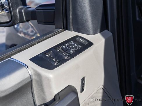 Used 2022 Ford F250 XLT w/ XLT Premium Package image 24