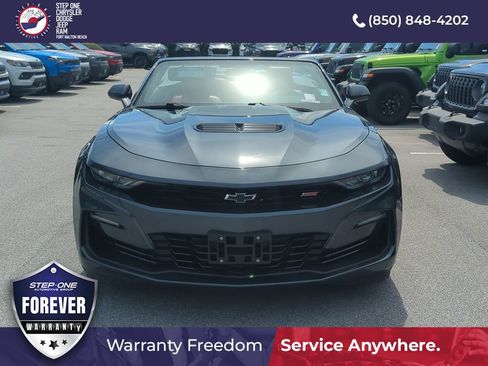 Used 2023 Chevrolet Camaro SS RWD image 9