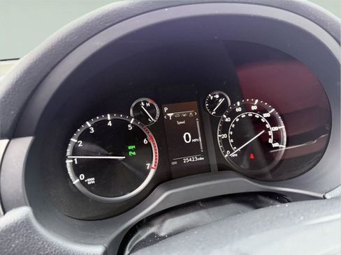 Certified 2023 Lexus GX 460 Premium w/ Premium Plus Package image 17