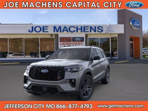 New 2026 Ford Explorer ST image 4