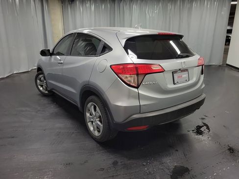 Used 2017 Honda HR-V EX image 6