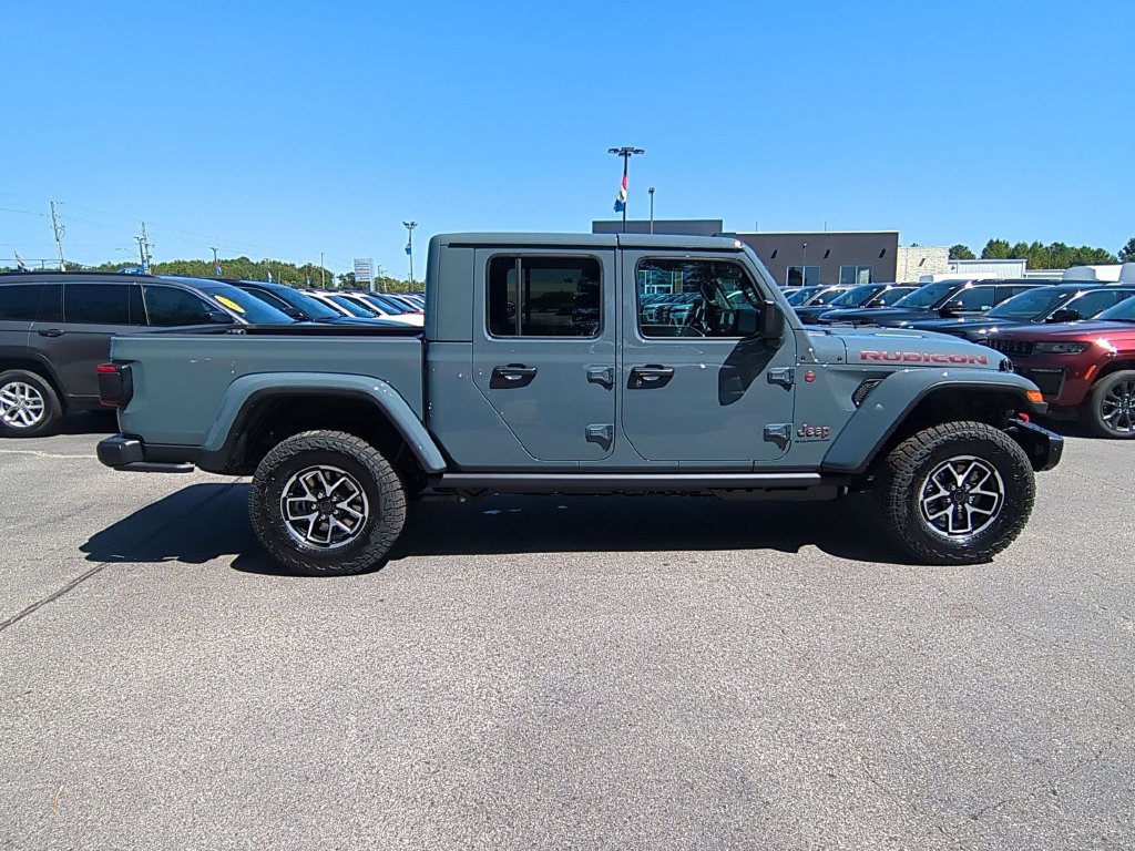 New 2026 Jeep Gladiator Rubicon AWD/4WD image 3