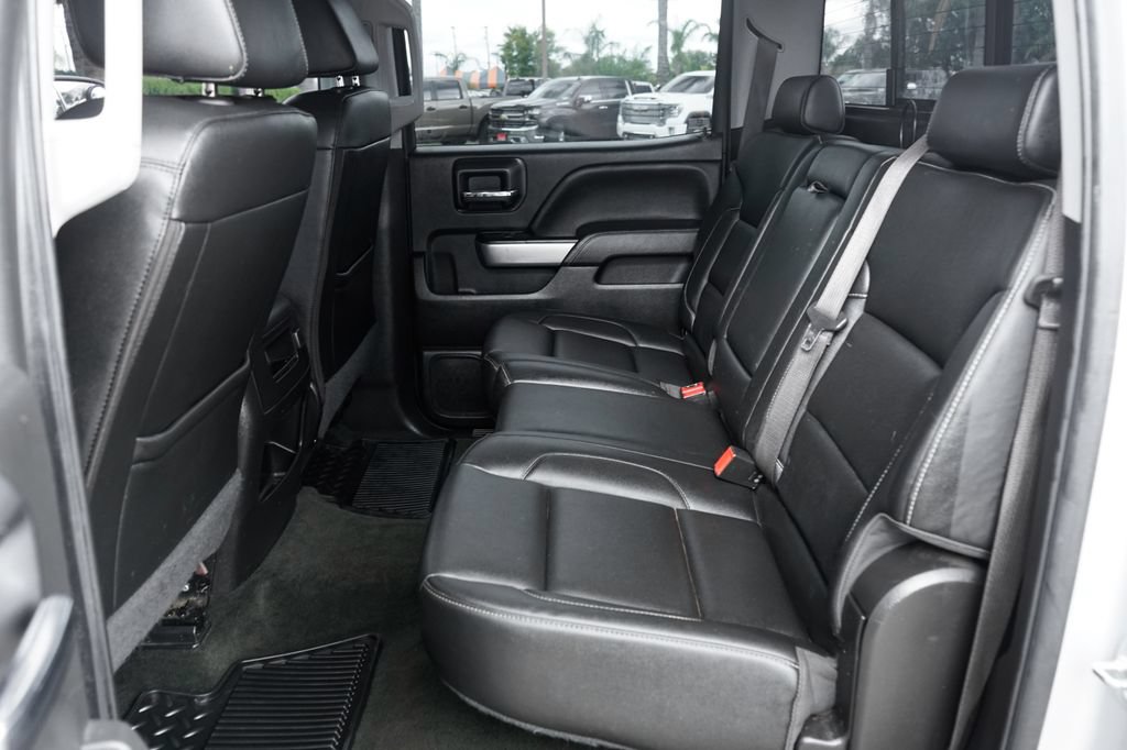 Used 2017 Chevrolet Silverado 1500 LTZ Z71 w/ LTZ Plus Package AWD/4WD image 36