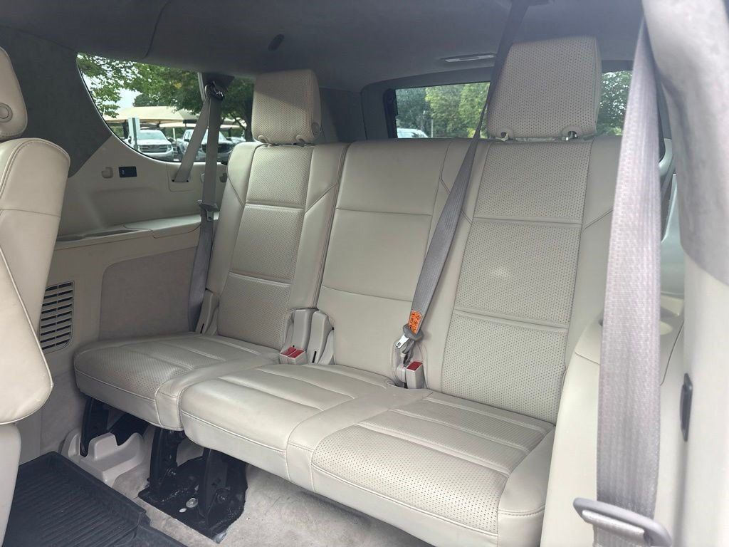 Certified 2024 Cadillac Escalade ESV Sport Platinum w/ LPO, ONYX Package AWD/4WD image 24