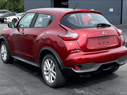 Used 2016 Nissan Juke S FWD image 3