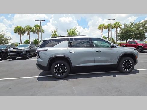 New 2026 Chevrolet Traverse Z71 w/ Enhanced Driving Package AWD/4WD image 21