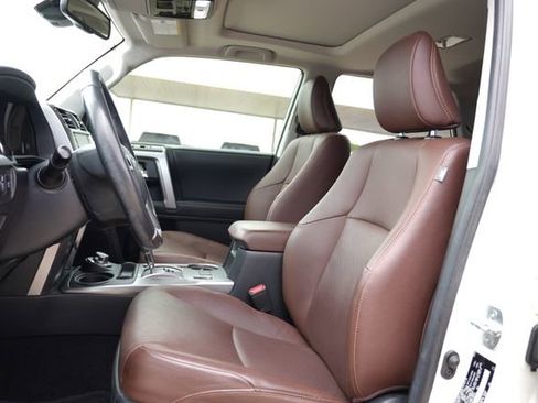 Used 2023 Toyota 4Runner Limited AWD/4WD image 20