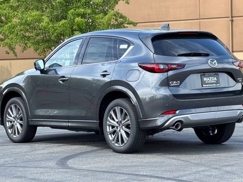 New 2025 MAZDA CX-5 Signature image 6