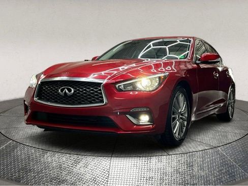 Used 2022 INFINITI Q50 Luxe w/ Cargo Package image 4