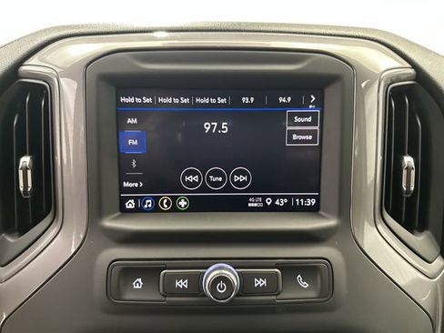 Used 2024 Chevrolet Silverado 3500 W/T image 15