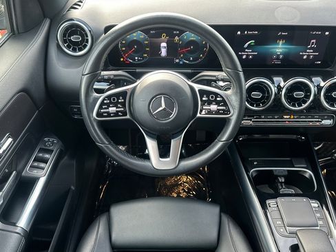 Used 2023 Mercedes-Benz GLA 250 image 13