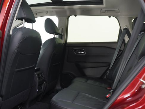 Used 2023 Nissan Rogue Platinum w/ Platinum Premium Package AWD/4WD image 19