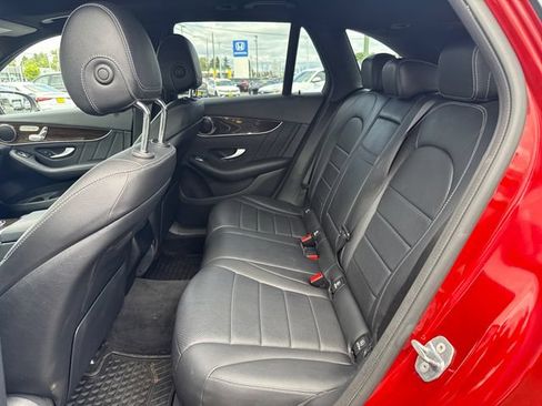 Used 2020 Mercedes-Benz GLC 300 4MATIC w/ AMG Line image 14