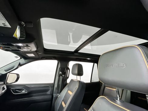 Used 2021 GMC Yukon AT4 w/ Technology Package image 22