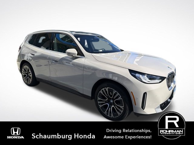 Used 2025 BMW X3 xDrive30i AWD/4WD image 3