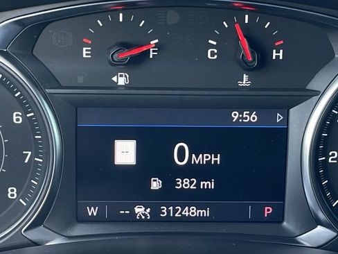 Used 2023 Chevrolet Equinox Premier FWD image 14