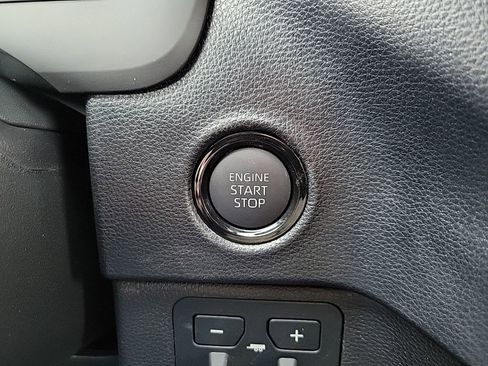 New 2026 Toyota Tundra SR5 w/ SR5 Convenience Package image 24