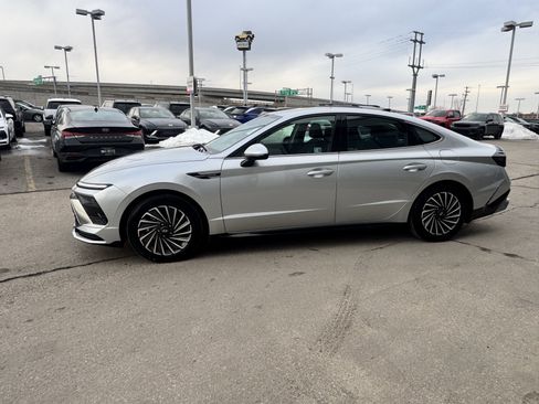 Certified 2025 Hyundai Sonata SEL image 6