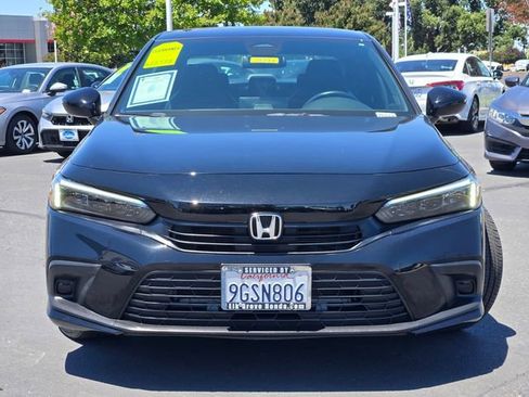Used 2023 Honda Civic Sport image 2