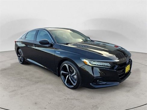 Used 2022 Honda Accord Sport image 7