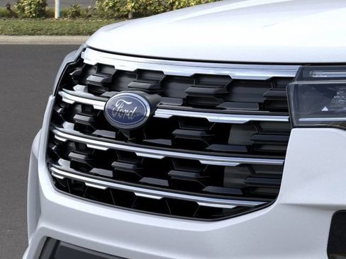 New 2026 Ford Explorer Active w/ Active Comfort Package image 17