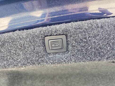 Used 2018 Cadillac CT6 Luxury image 13