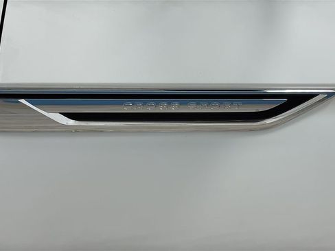 Used 2024 Volkswagen Atlas Cross Sport SEL R-Line AWD/4WD image 41