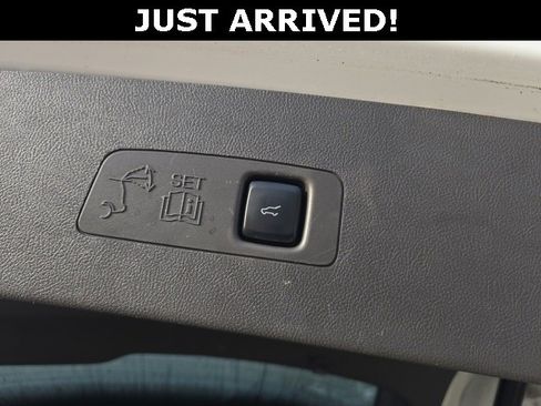 Used 2020 Lincoln Corsair FWD w/ Premium Package image 8