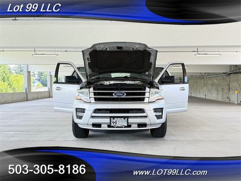 Used 2015 Ford Expedition EL XLT w/ Equipment Group 202A AWD/4WD image 27