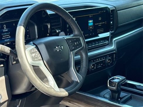 Used 2024 Chevrolet Silverado 1500 RST image 19