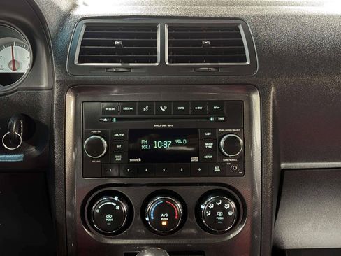 Used 2010 Dodge Challenger R/T RWD image 23