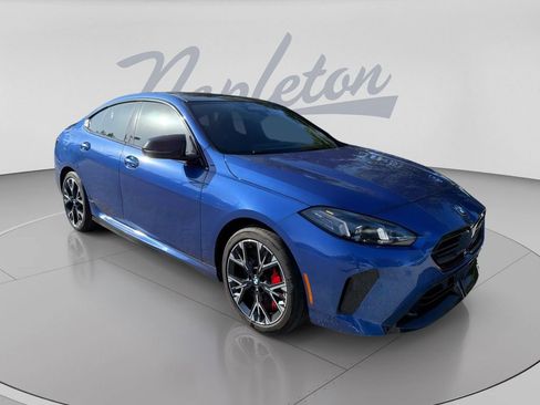 Used 2025 BMW M235i xDrive AWD/4WD image 3