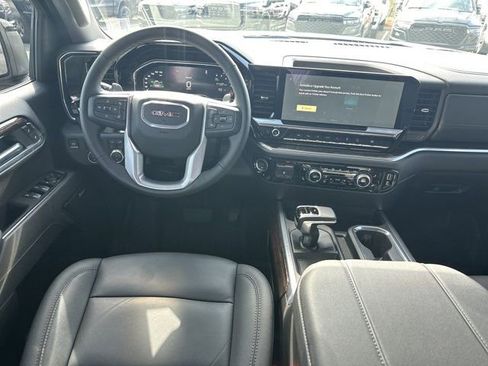 Used 2025 GMC Sierra 1500 Elevation w/ Elevation Premium Package image 25