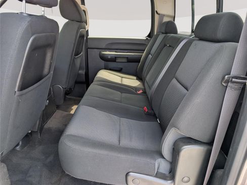 Used 2013 Chevrolet Silverado 2500 LT w/ Z71 Appearance Package AWD/4WD image 15