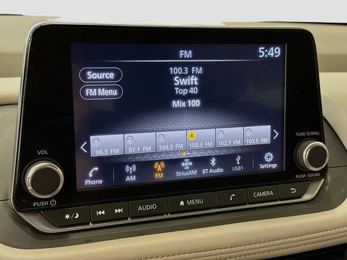 Used 2023 Nissan Rogue SV AWD/4WD image 21