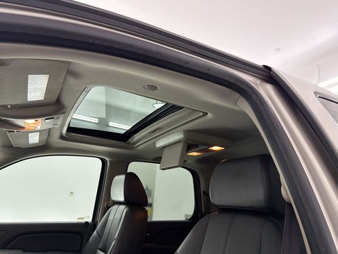 Used 2008 Chevrolet Tahoe LT RWD image 15