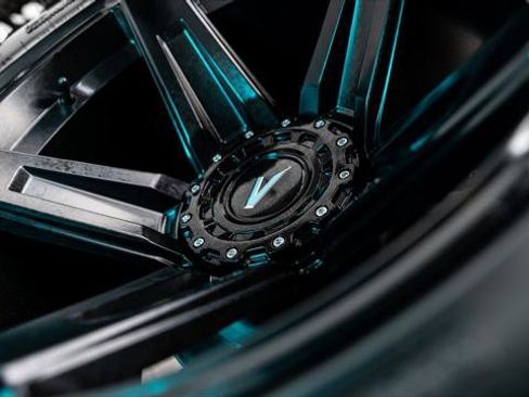 Used 2025 Ford F150 Lariat image 27