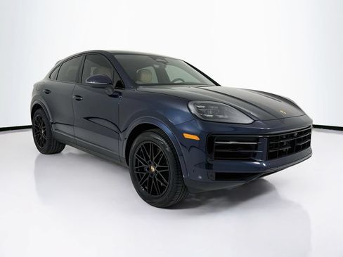 New 2026 Porsche Cayenne Coupe AWD/4WD image 7