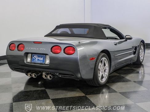 Used 2003 Chevrolet Corvette Convertible w/ Preferred Equipment Group1 RWD image 24