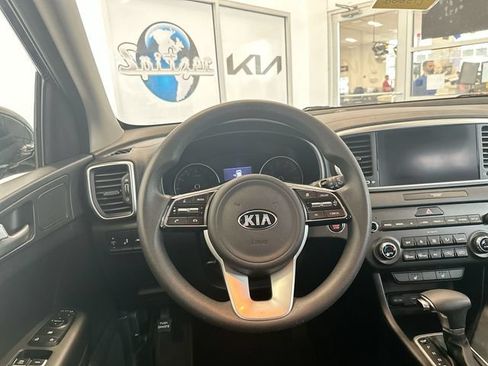 Certified 2022 Kia Sportage LX w/ LX FWD Value Edition Package image 13