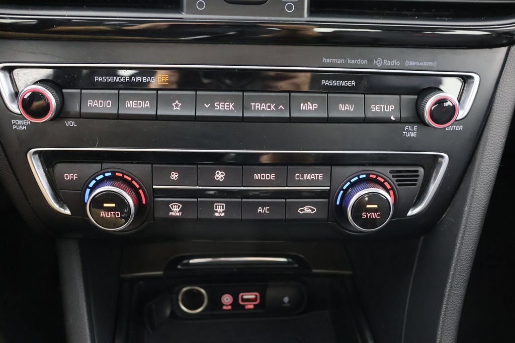 Used 2020 Kia Optima SX FWD image 15